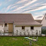 Casa Di Luna * ميدل كيرك